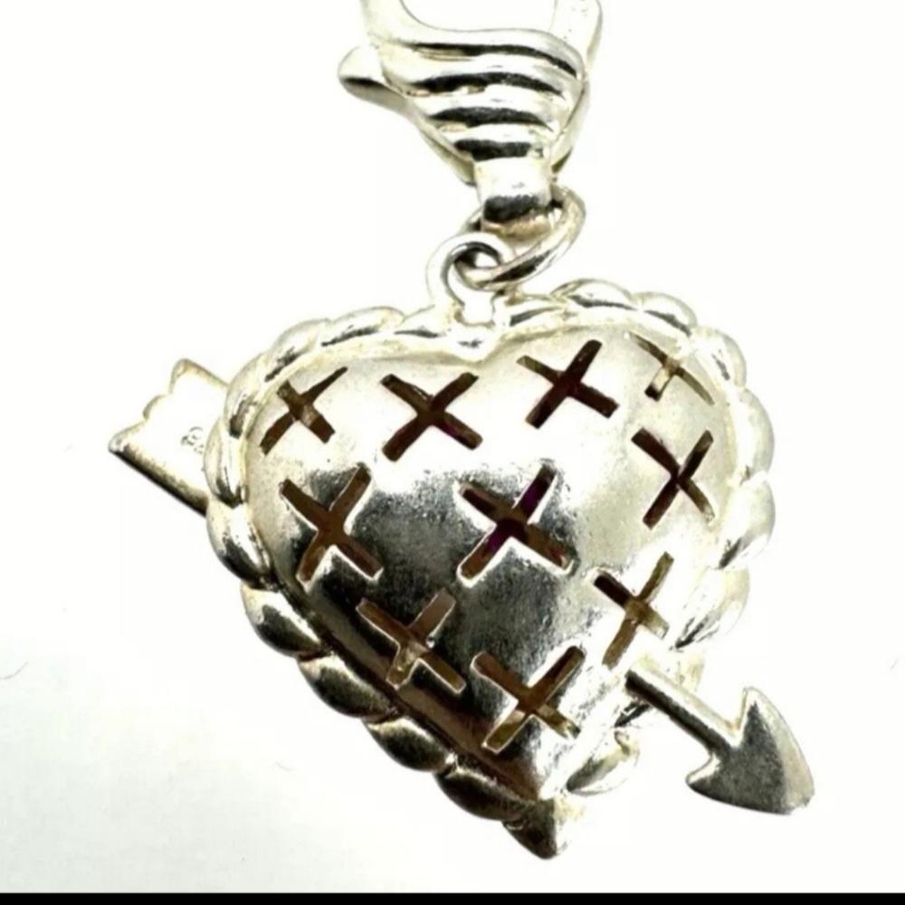 JUDITH RIPKA authentic pendant Heart and Arrow hard to find ! FIRM PRICE - Picture 9 of 13